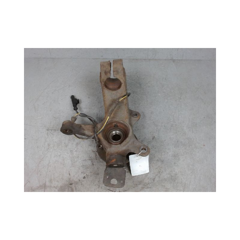 PIVOT AVANT GAUCHE PEUGEOT 107