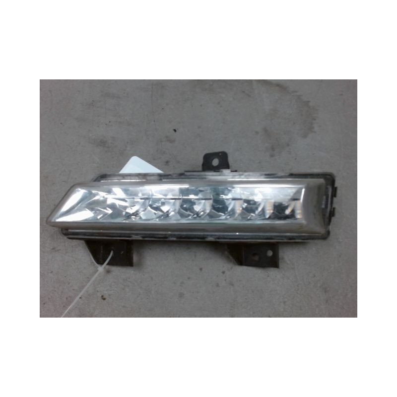 FEUX POSITION GAUCHE RENAULT MEGANE 3 PHASE 3 1.5 DCI - 8V