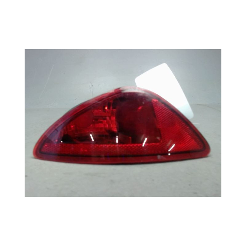FEU DE PARE-CHOC ARRIERE DROIT RENAULT CLIO 3 PHASE 2 1.2I - 16V