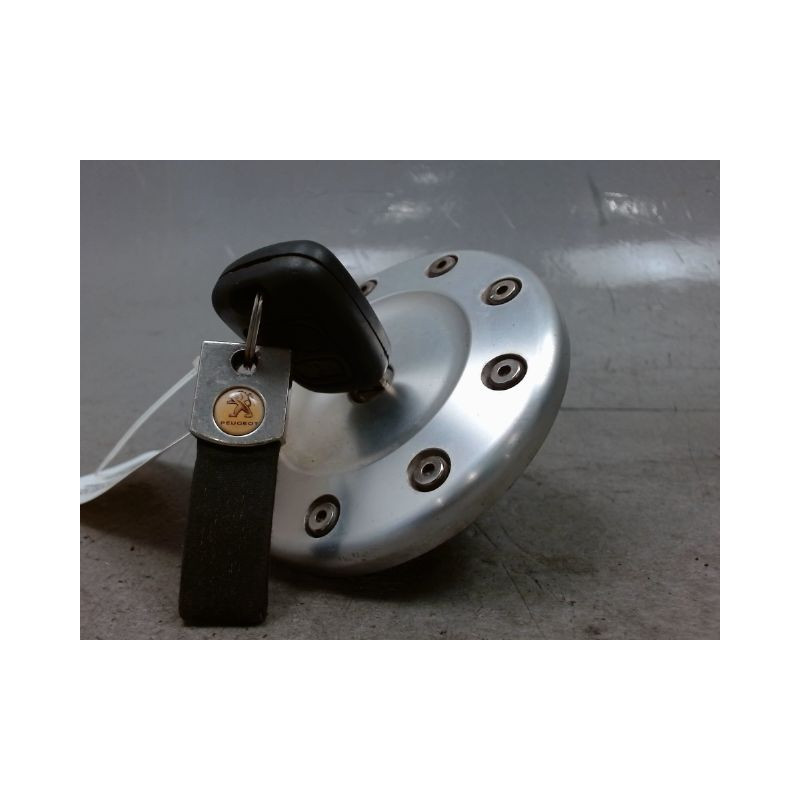 BOUCHON RESERVOIR A CARBURANT PEUGEOT 206+ 2009-