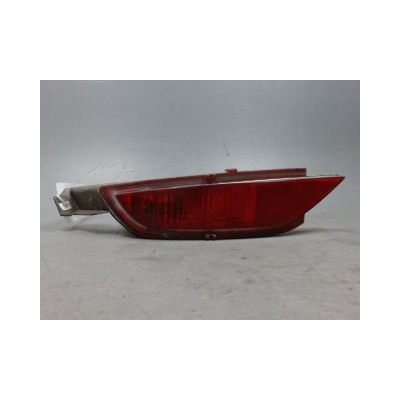 FEU DE PARE-CHOC ARRIERE GAUCHE FORD FIESTA 6 PHASE 2 ESSENCE