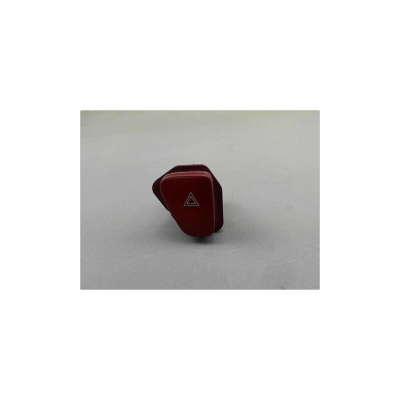 BOUTON DE WARNING PEUGEOT 607 PH2 04-12