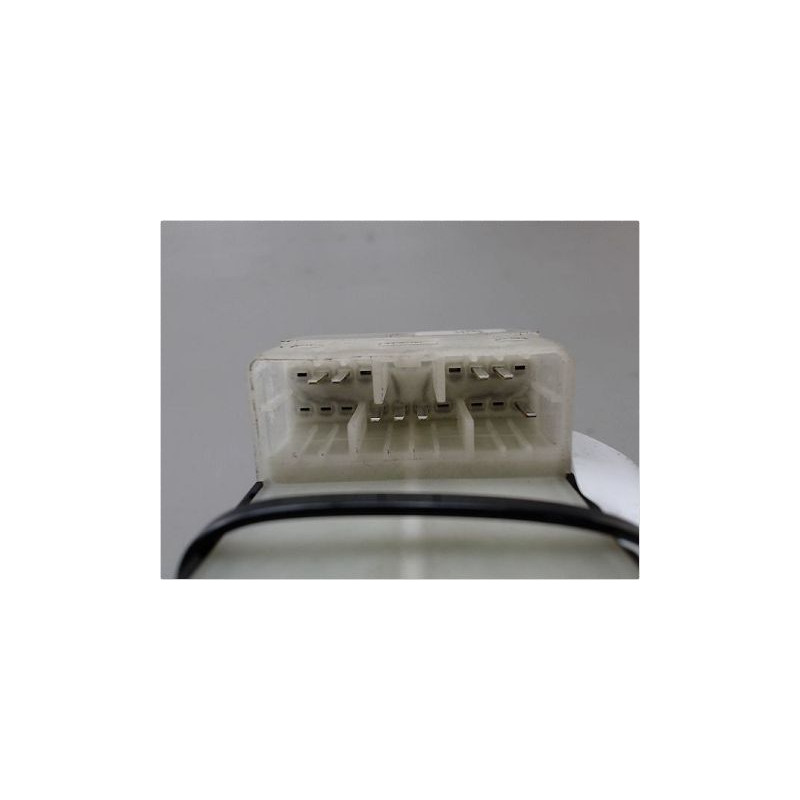 COMMANDE LEVE-GLACE PORTE AVG OPEL AGILA