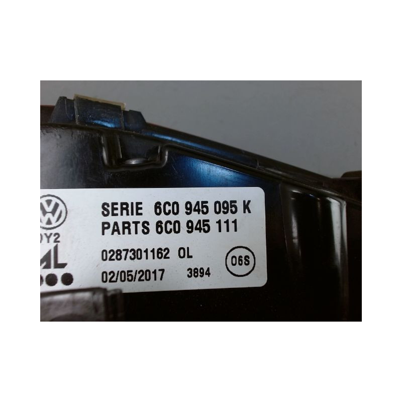 FEU ARRIERE GAUCHE  VOLKSWAGEN POLO