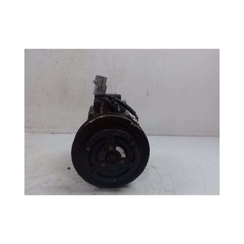 COMPRESSEUR AIR CONDITIONNE TOYOTA YARIS