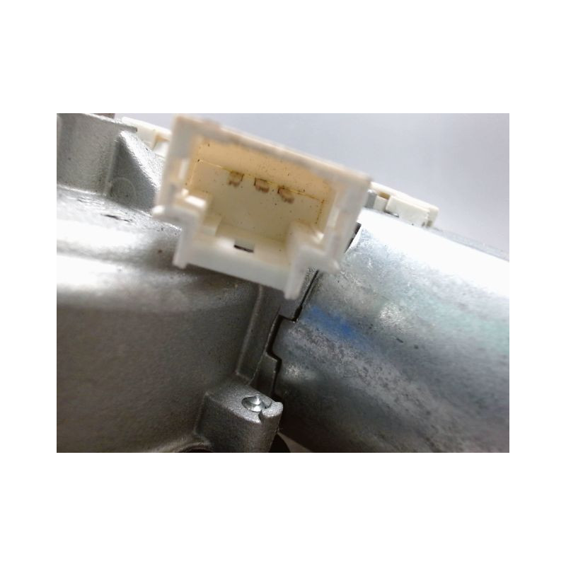 MOTEUR ESSUIE-GLACE ARRIERE PEUGEOT PARTNER