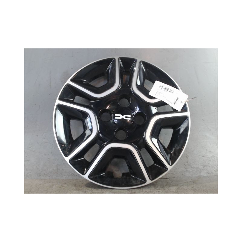 ENJOLIVEUR DE ROUE DACIA SPRING