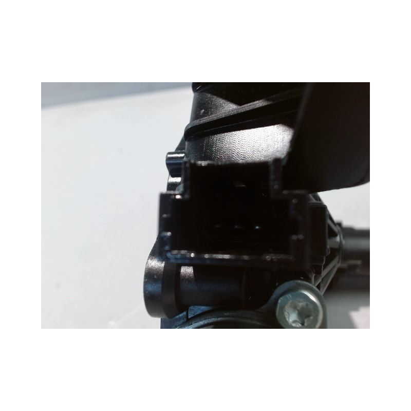 MOTEUR ESSUIE-GLACE ARRIERE PEUGEOT 308 2011-