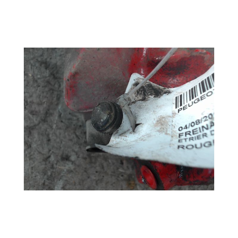 ETRIER DE FREIN AVANT GAUCHE PEUGEOT 208