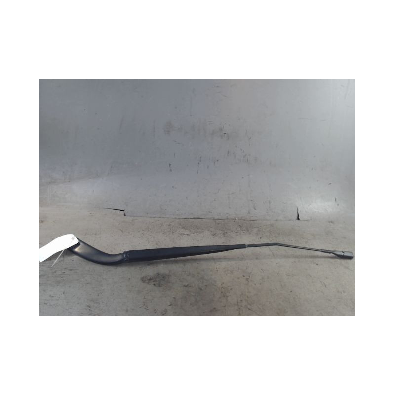 BRAS ESSUIE-GLACE AVANT DROIT MERCEDES VITO FOURGON LONG 2003-
