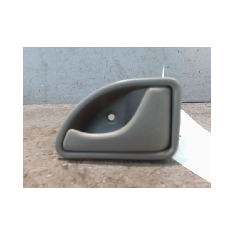 POIGNEE INTERIEURE PORTE AVANT DROIT RENAULT TWINGO PH.3 2000-2007