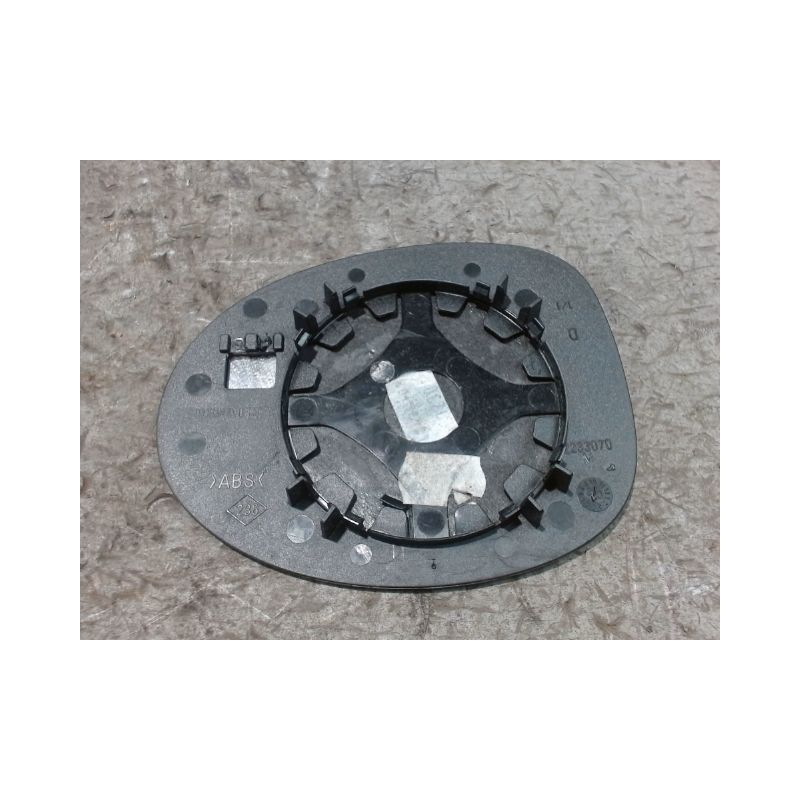 GLACE RETROVISEUR EXT D RENAULT TWINGO PH.3 2000-2007