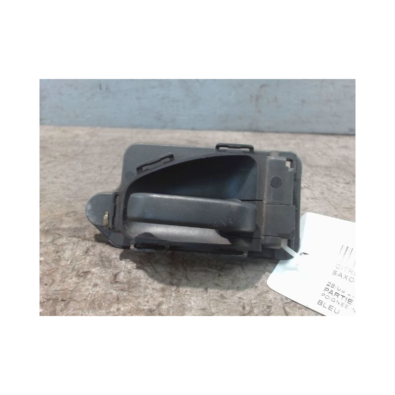 POIGNEE INTERIEURE PORTE AVANT DROIT CITROEN SAXO 99-