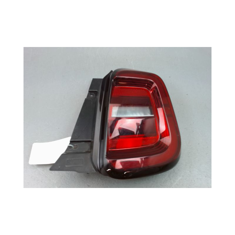 FEU ARRIERE DROIT FIAT 500 2007-
