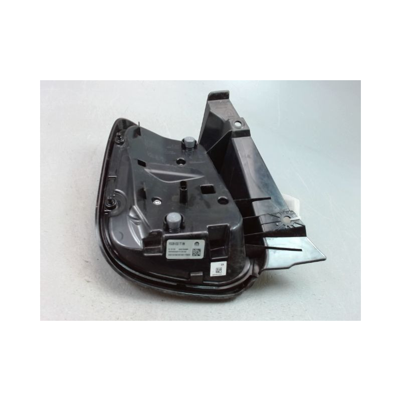 FEU ARRIERE DROIT FIAT 500 2007-