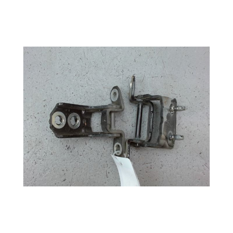 CHARNIÈRE PORTE ARD NISSAN JUKE Phase 1 2010-...