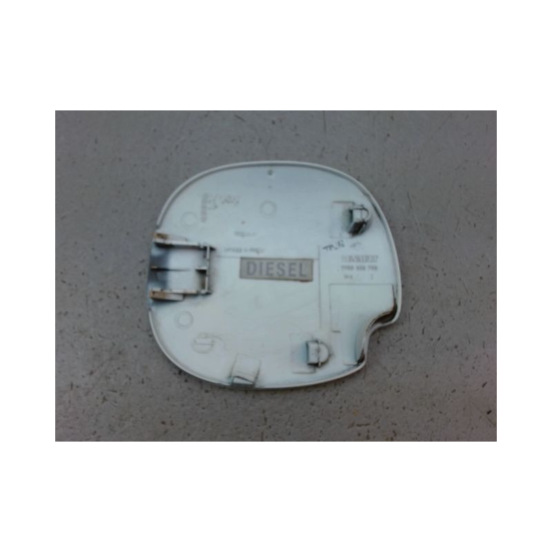 VOLET DE TRAPPE CARBURANT RENAULT CLIO II Phase 2 2001-2006