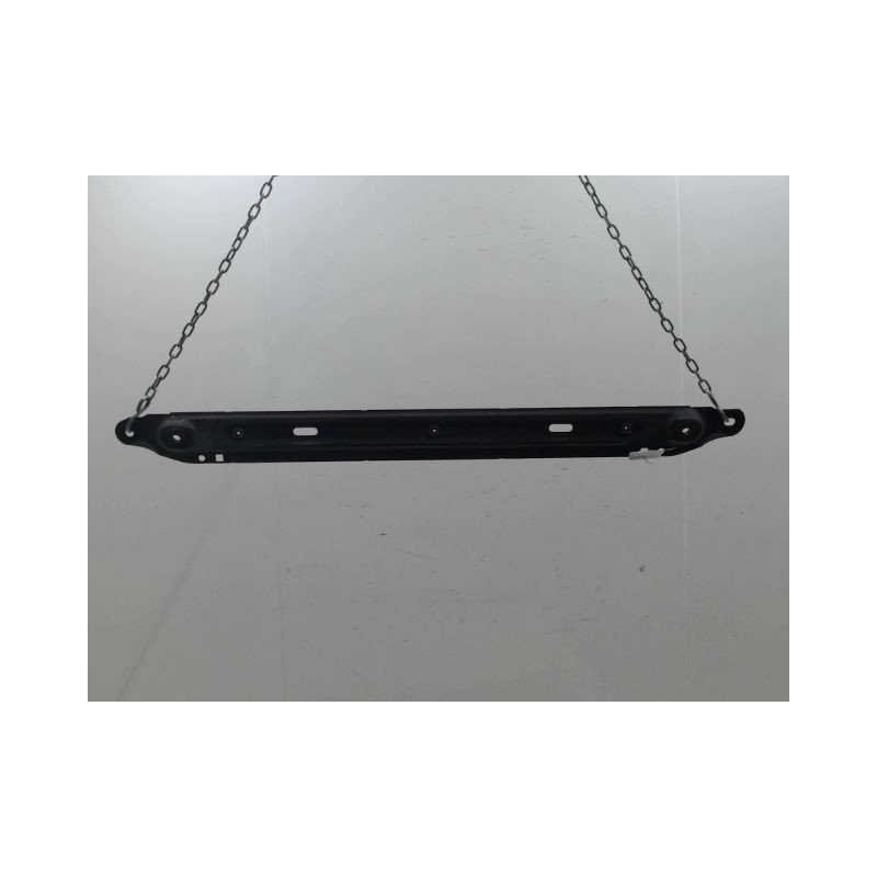 TRAVERSE INFERIEURE ARMATURE AVANT PEUGEOT 308 I Phase 1 2007-2011