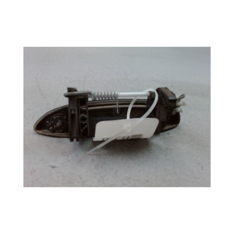POIGNEE EXTERIEURE PORTE ARRIERE DROIT RENAULT CLIO CAMPUS II Phase 1 2006-2009