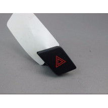 BOUTON DE WARNING TOYOTA YARIS II Phase 2 2009-2011