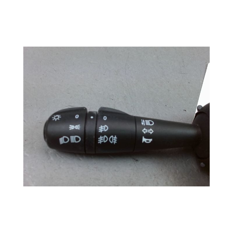 COMMANDE ECLAIRAGE DACIA LODGY BREAK 2012-...