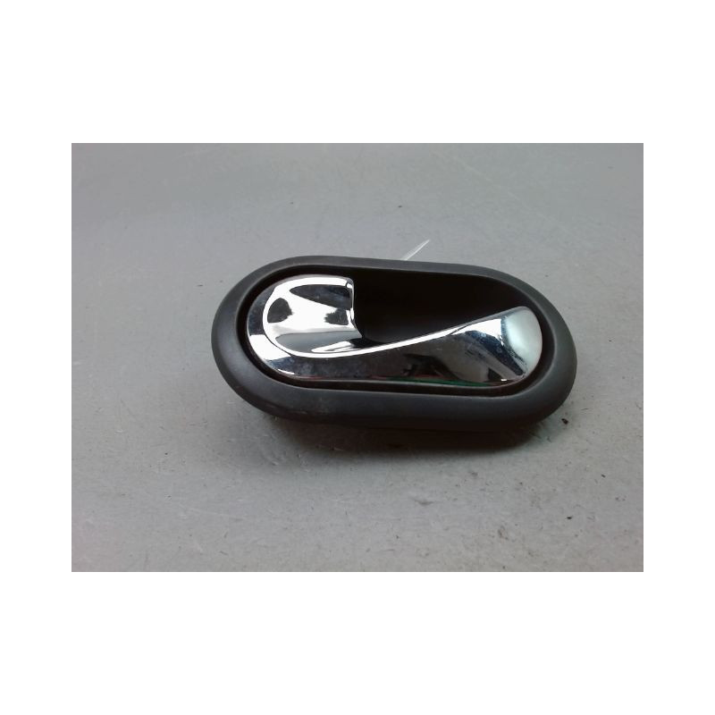 POIGNEE INTERIEURE PORTE AVANT GAUCHE DACIA LODGY BREAK 2012-...