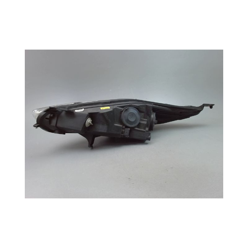 PHARE DROIT FORD FIESTA 2010-