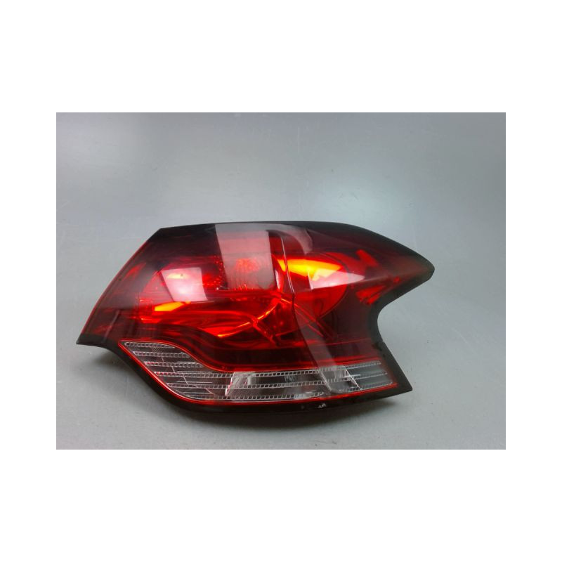FEU ARRIERE DROIT CITROEN DS4 Phase 1 (B75) 2011-...