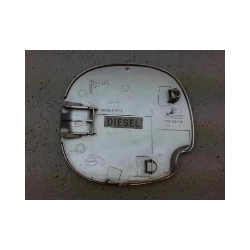 VOLET DE TRAPPE CARBURANT RENAULT CLIO II Phase 2 2001-2006