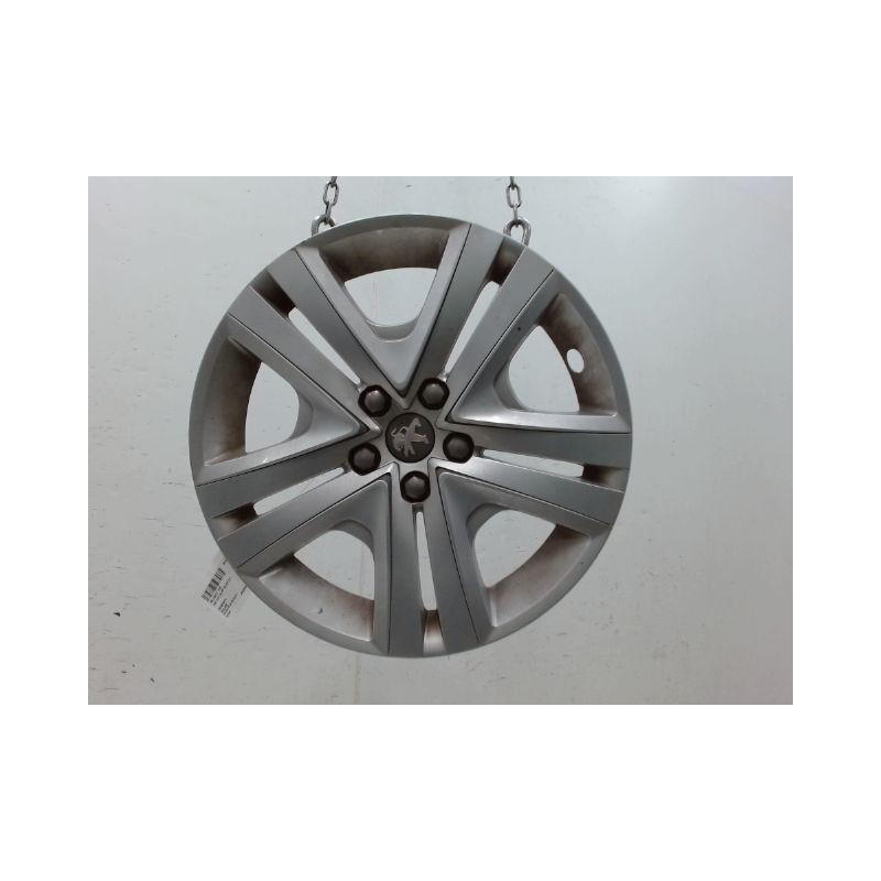 ENJOLIVEUR DE ROUE PEUGEOT 208 2012-...