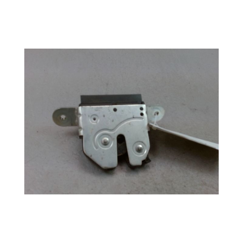 SERRURE HAYON  OPEL CORSA IV Phase 1 (D) 2006-2010