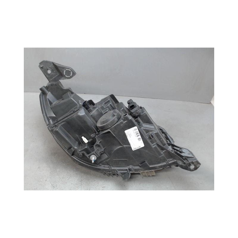 PHARE GAUCHE PEUGEOT 208