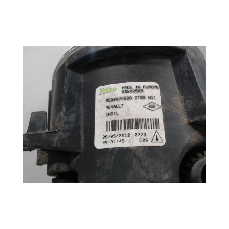 PHARE ANTIBROUILLARD AVANT DROIT DACIA DUSTER