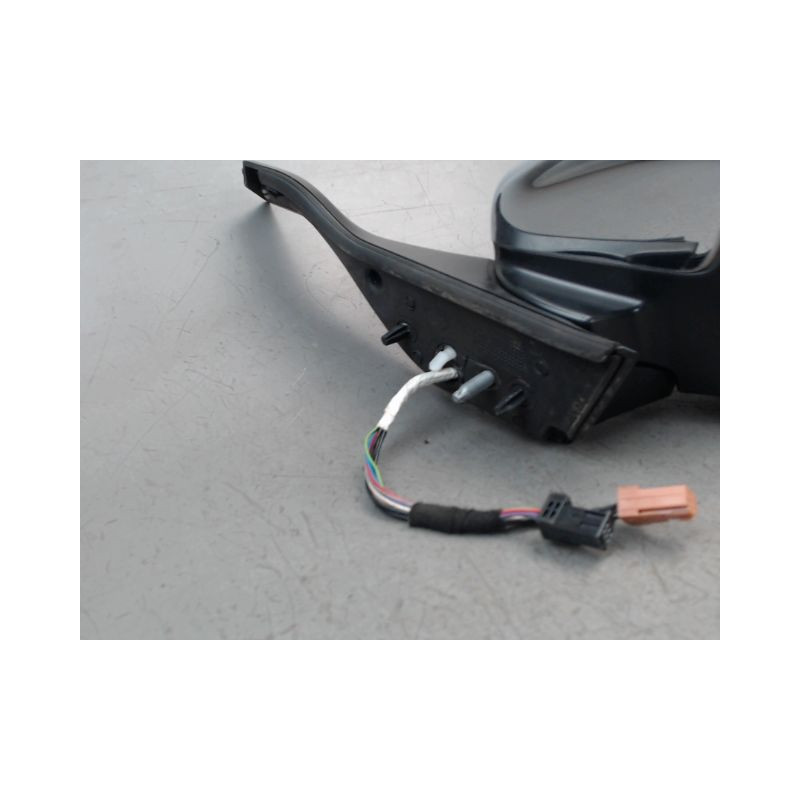 RETROVISEUR EXTERIEUR ELECTRIQUE DROIT PEUGEOT 2008
