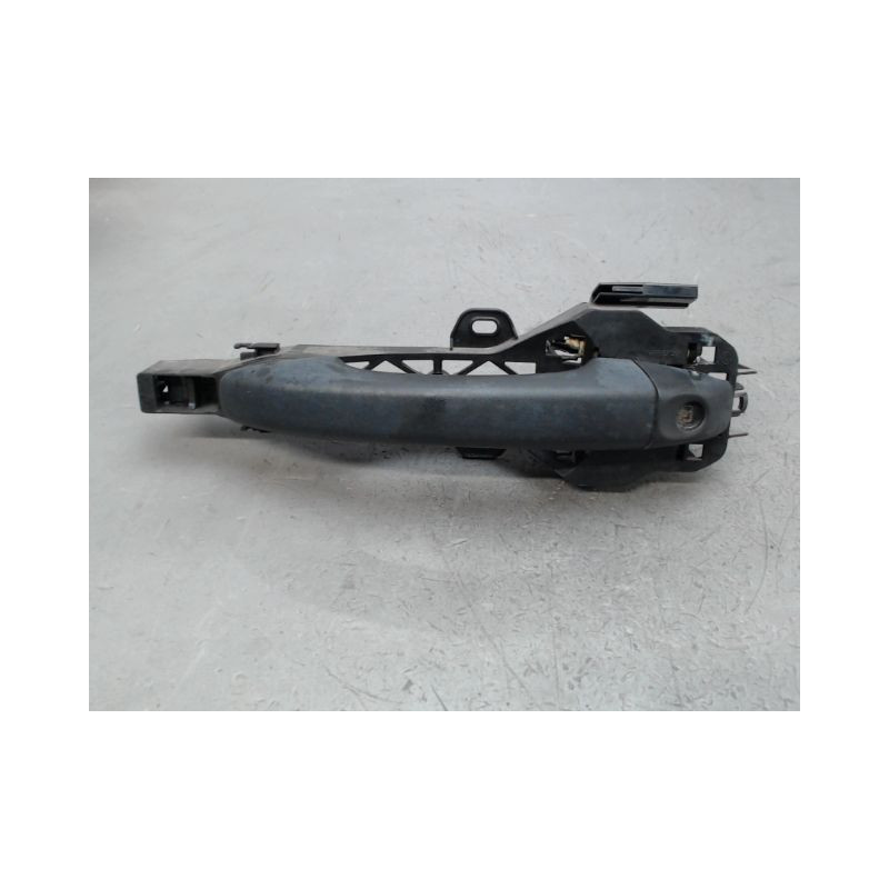POIGNEE EXTERIEURE PORTE AVANT GAUCHE DACIA SANDERO