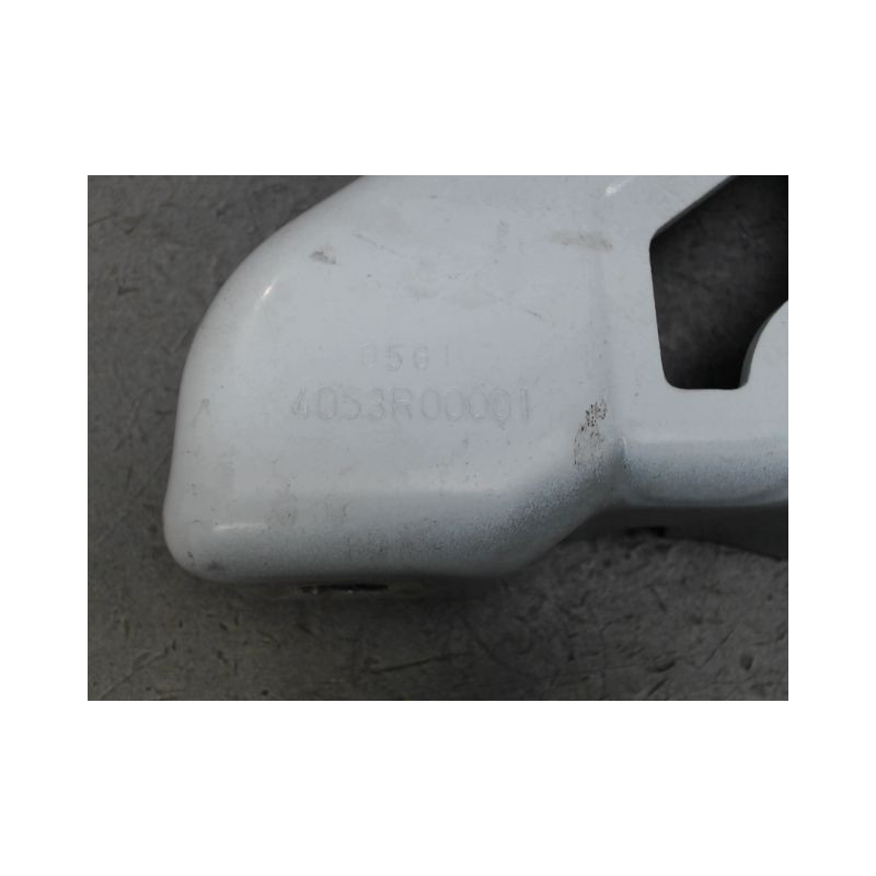 COMPAS DROIT CAPOT DACIA SANDERO