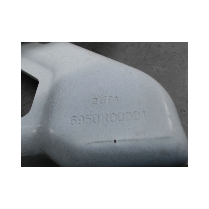COMPAS GAUCHE CAPOT DACIA SANDERO