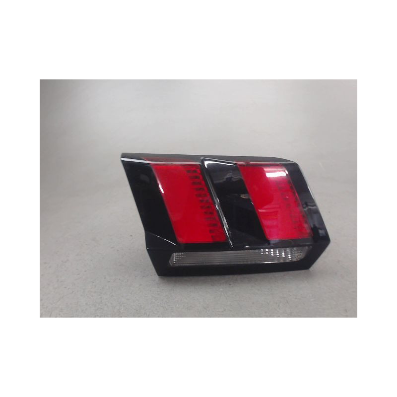 FEU ARRIERE INTERIEUR GAUCHE PEUGEOT 3008