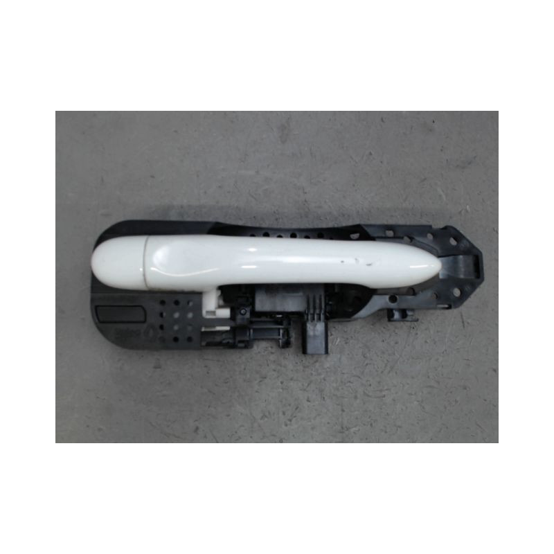 POIGNEE EXTERIEURE PORTE ARRIERE DROIT RENAULT MEGANE
