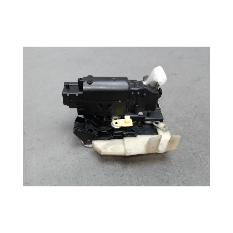SYSTEME CONDAMNATION AVANT GAUCHE DACIA LODGY