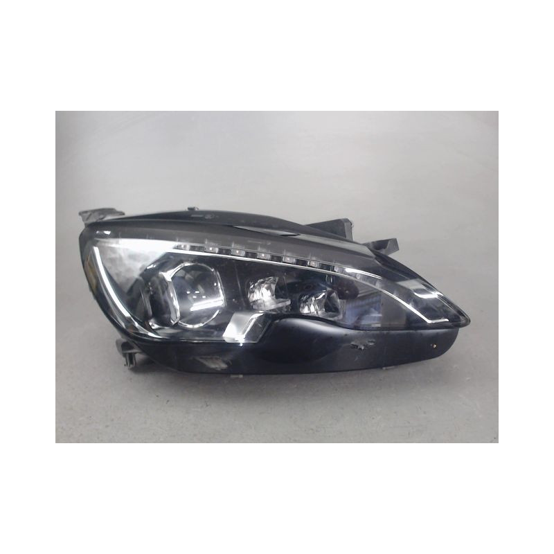 PHARE DROIT PEUGEOT 308
