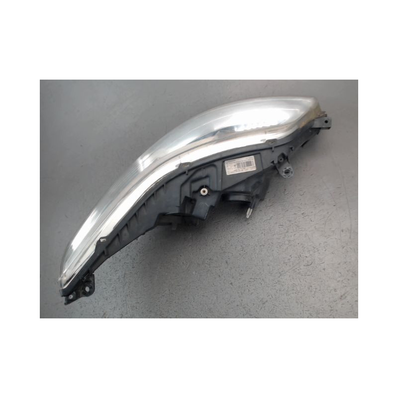 PHARE GAUCHE CITROEN C4