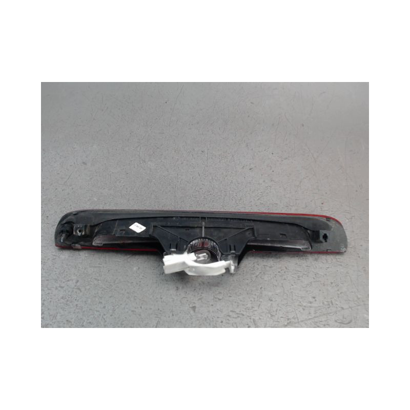 FEU ARRIERE DROIT PEUGEOT 307