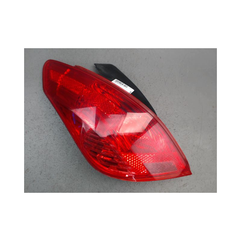 FEU ARRIERE GAUCHE  PEUGEOT 308