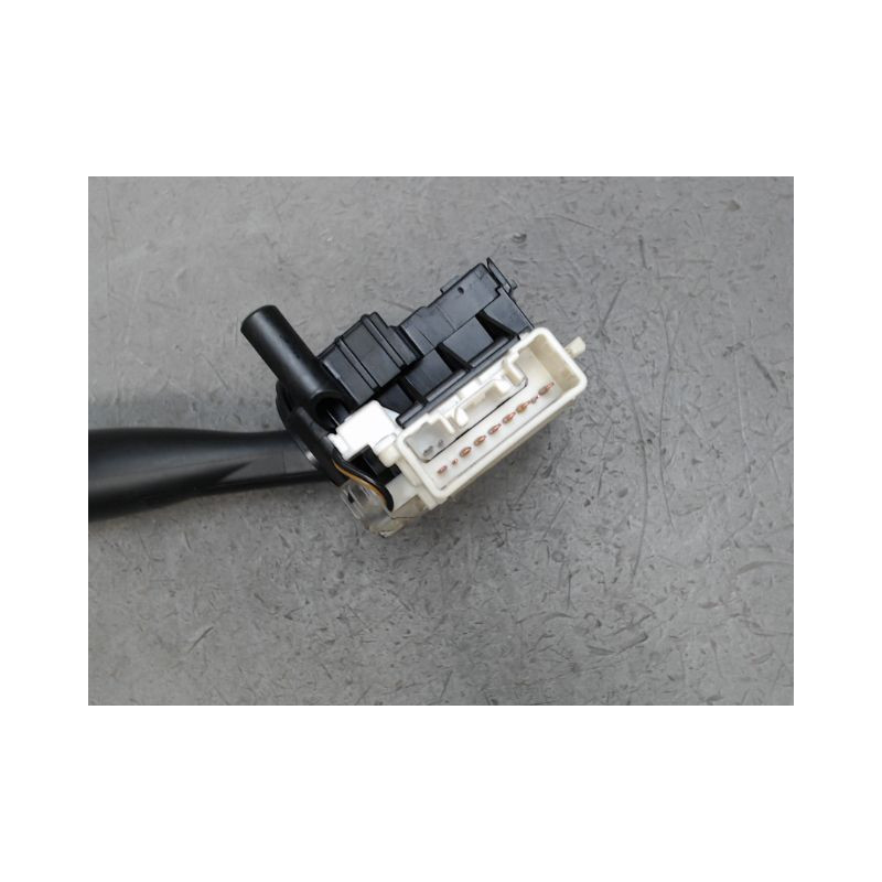 COMMANDE CLIGNOTANT TOYOTA YARIS