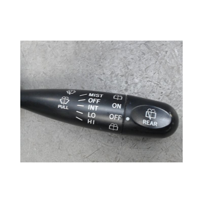 COMMANDE ESSUIE GLACE TOYOTA YARIS