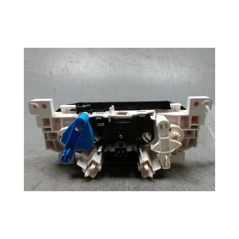 COMMANDE DE CHAUFFAGE DACIA LOGAN