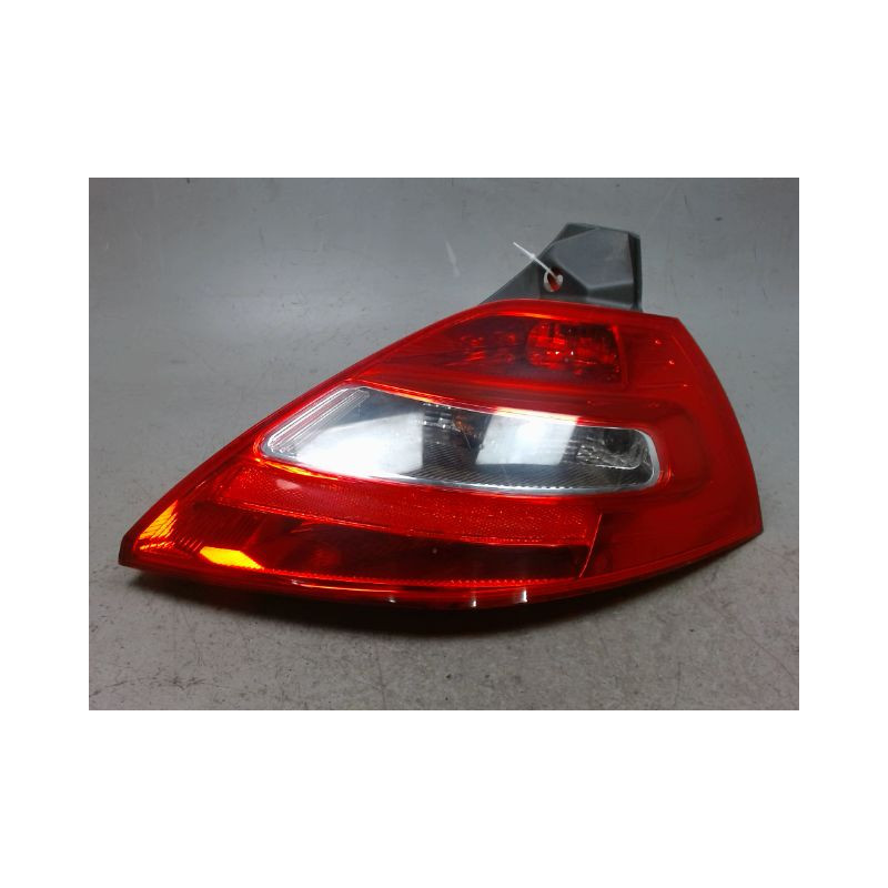 FEU ARRIERE DROIT RENAULT MEGANE II PH2 2006-