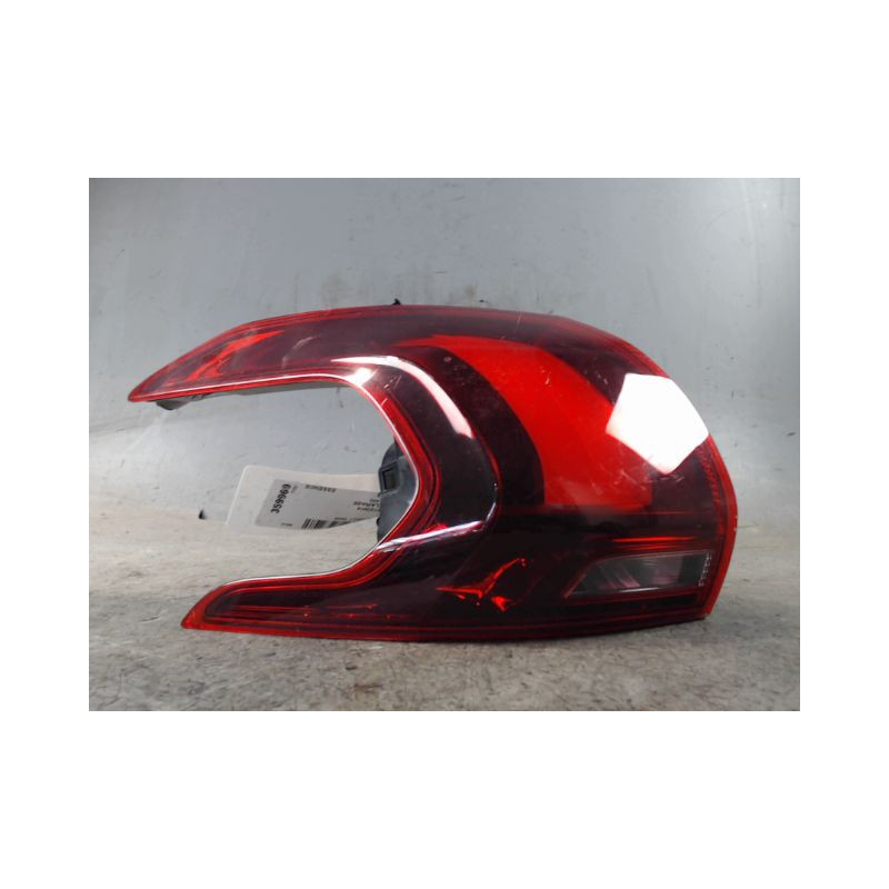 FEU ARRIERE GAUCHE  PEUGEOT 2008