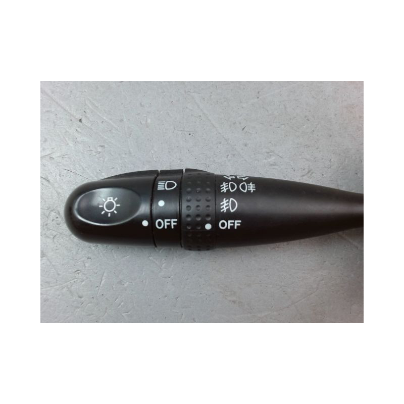 COMMANDE ECLAIRAGE TOYOTA COROLLA X Phase 2 2004-2007